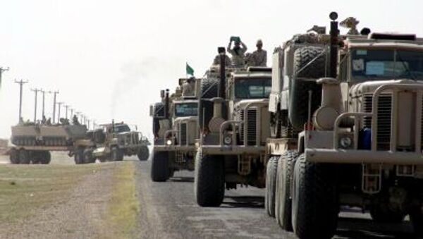 اعزام ماشین های زرهی عربستان به مرز یمن - اسپوتنیک ایران  