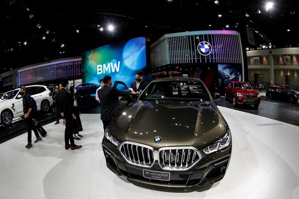 نمایشگاه بین‌المللی خودرو در هنگ‌کنگ
بی ام و ایکس 6
BMW X6 xDrive30d M Sport - اسپوتنیک ایران  