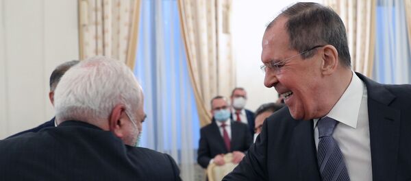 احوال پرسی کرونایی ظریف و لاوروف + عکس  - اسپوتنیک ایران  