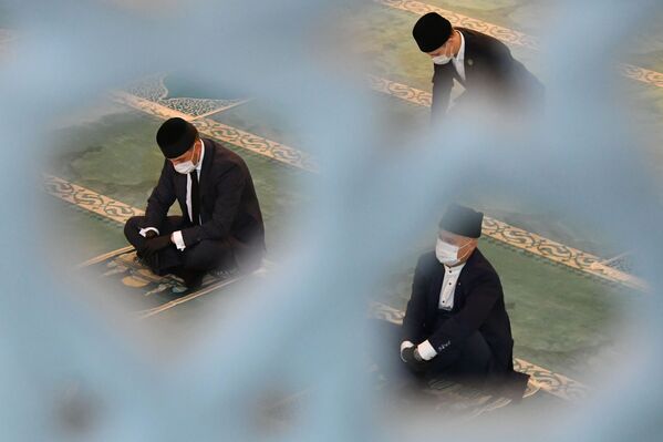 مسلمانان در مراسم عید قربان در مسجد جامع مسکو - اسپوتنیک ایران  