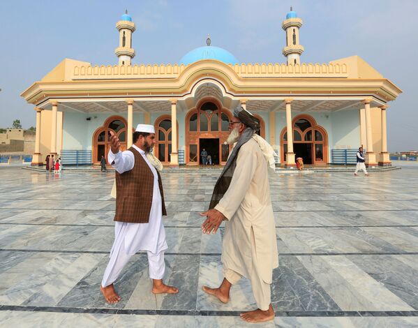 مسلمانان افغانستان در مراسم عید قربان در جلال آباد - اسپوتنیک ایران  