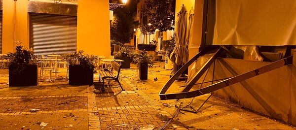 ایران پیشگام در کمک رسانی به لبنان
 - اسپوتنیک ایران  