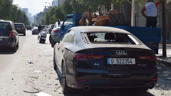 در مرکز ملیتوپل یک خودرو با غیرنظامیان برخورد کرد و منفجر شد + ویدئو - اسپوتنیک ایران  