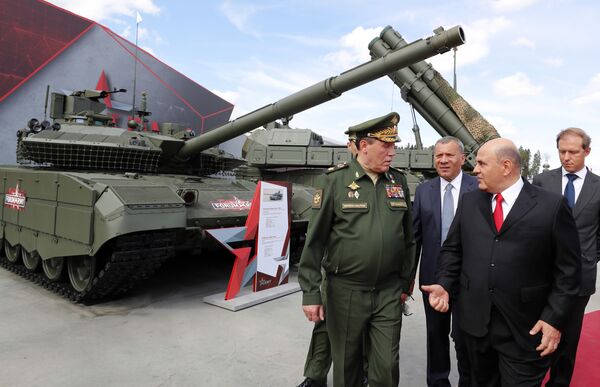 نمایشگاه بین‌المللی نظامی - فنی «آرمیا-2020» روسیه 
میخائیل میشوستین، نخست وزیر روسیه - اسپوتنیک ایران  