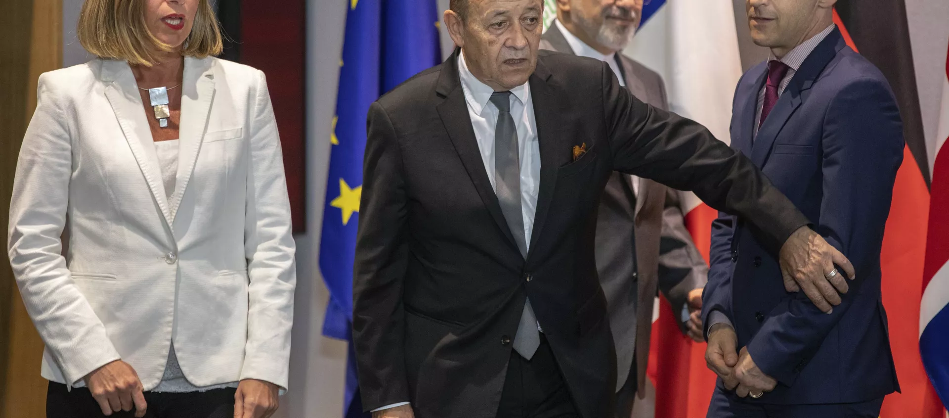 لودریان خطاب به ظریف: ایران از هرگونه نقض بیشتر تعهدات کنونی خودداری ورزد - اسپوتنیک ایران  , 1920, 03.04.2021