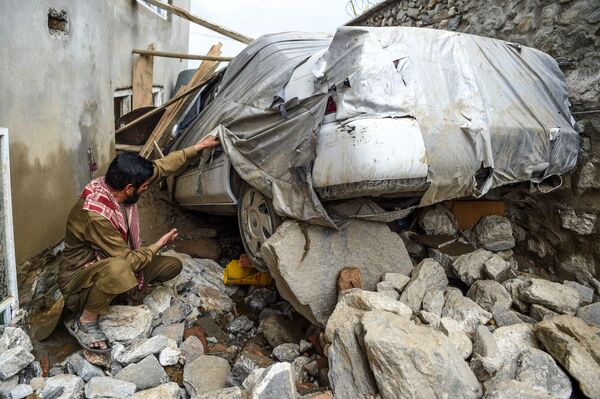 تخریب ساختمان ها و آسیب به خودروها در اثر وقوع سیل در افغانستان - اسپوتنیک ایران  