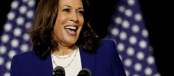 بعد از جو بایدن، این بار کاملا هریس واکسن زد بعد از جو بایدن، این بار کاملا هریس واکسن زد - اسپوتنیک ایران