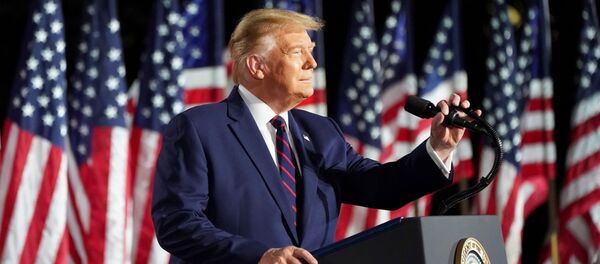 اتهام ترامپ به اعضای کنگره برای نشت اطلاعات محرمانه
 - اسپوتنیک ایران  