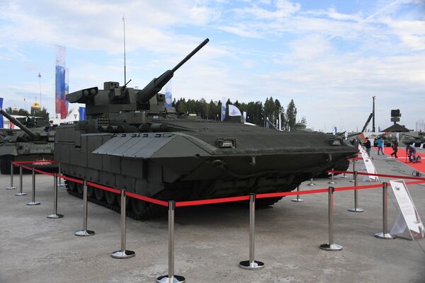 تانک تی ۱۵ در نمایشگاه بین المللی فناوری نظامی آرمیا ۲۰۲۰ - اسپوتنیک ایران  