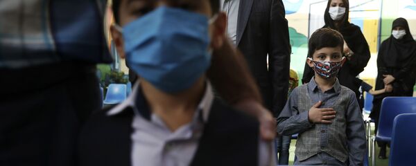 کاهش ابتلا به کرونا با بستهماندن مدارس؟ کاهش ابتلا به کرونا با بستهماندن مدارس؟ - اسپوتنیک ایران