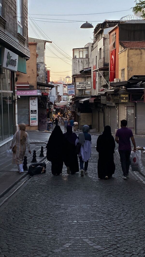 ساکنین محلی استانبول - اسپوتنیک ایران  