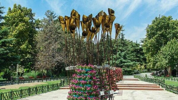 قطع درختان پارک ملت تهران به علت ابتلا به سرطان !  - اسپوتنیک ایران  