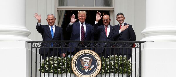 ترامپ: ۴ کشور دیگر خواهان عادی سازی روابط خود با اسرائیل هستند ترامپ: ۴ کشور دیگر خواهان عادی سازی روابط خود با اسرائیل هستند - اسپوتنیک ایران