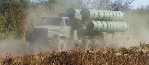 کارشناس روس: روسیه و پکن شرکای اصلی ایران پس از لغو تحریم های تسلیحاتی
کارشناس روس: روسیه و پکن شرکای اصلی ایران پس از لغو تحریم های تسلیحاتی
- اسپوتنیک ایران