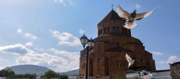 انفجار پل ارتباطی قره باغ و ارمنستان + فیلم - اسپوتنیک ایران  