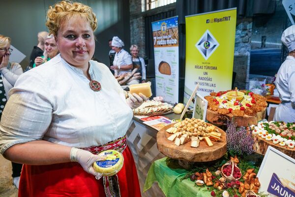 پنیرهای لیتوانی - اسپوتنیک ایران  