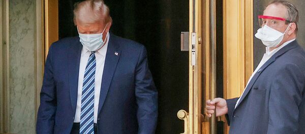 انتشار ویدیوی رقص پر از شور و احساس ترامپ انتشار ویدیوی رقص پر از شور و احساس ترامپ - اسپوتنیک ایران