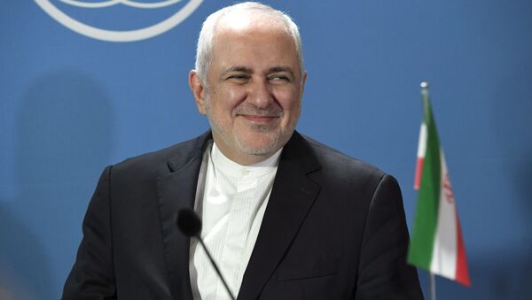 استقبال وزیر خارجه ایران از آتش‌بس در قره‌باغ - اسپوتنیک ایران  