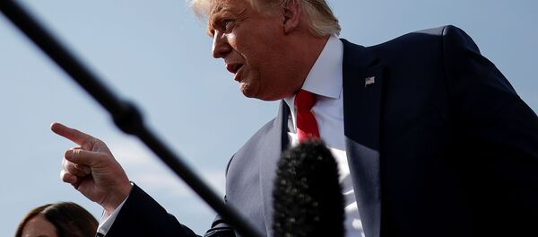 ترامپ: آنها تلاش می کنند نتایج انتخابات را بدزدند - اسپوتنیک ایران  