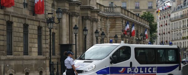 حمله فرد ناشناس با چاقو به مردم در شهر نیس در فرانسه حمله فرد ناشناس با چاقو به مردم در شهر نیس در فرانسه - اسپوتنیک ایران