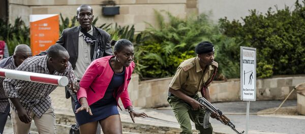 Снимок испанского фотографа Луиса Тато Теракт в отеле DusitD2, получивший главную награду конкурса имени Андрея Стенина - اسپوتنیک ایران  