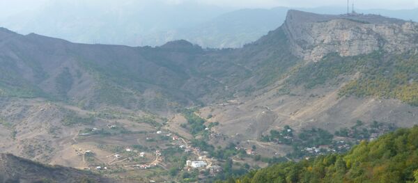 مزدور سوری اسیر شده چگونگی انتقال شبه نظامیان به قره باغ را افشا کرد مزدور سوری اسیر شده چگونگی انتقال شبه نظامیان به قره باغ را افشا کرد - اسپوتنیک ایران