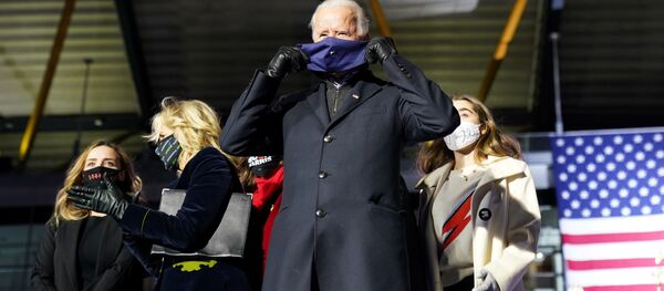 اولین دستورات بایدن در مقام رئیس جمهور آمریکا چیست؟
اولین دستورات بایدن در مقام رئیس جمهور آمریکا چیست؟
- اسپوتنیک ایران