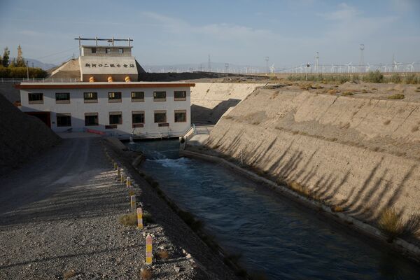 نیروگاه برق آبی در رودخانه چانگما در حومه شهر یومن، استان گانسو، چین - اسپوتنیک ایران  