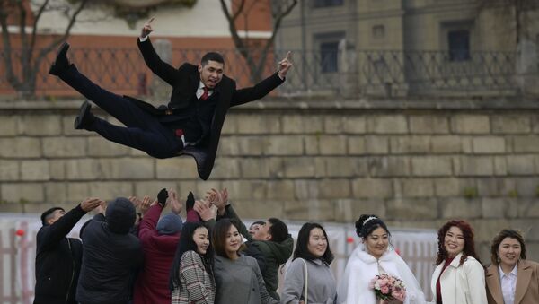 جشن عروسی در میدان سرخ مسکو - اسپوتنیک ایران  