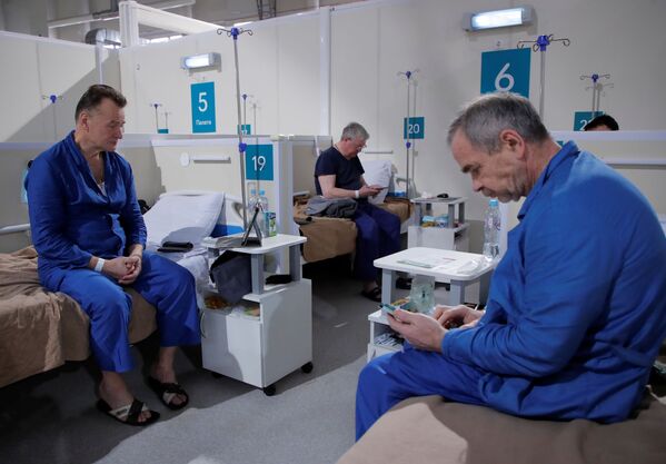 بیماران در بیمارستان موقتی برای افراد مبتلا به کرونا در مسکو - اسپوتنیک ایران  