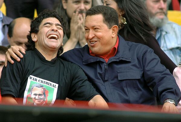 رئیس جمهور ونزوئلا هوگو چاوز و دیه گو مارادونا - اسپوتنیک ایران  