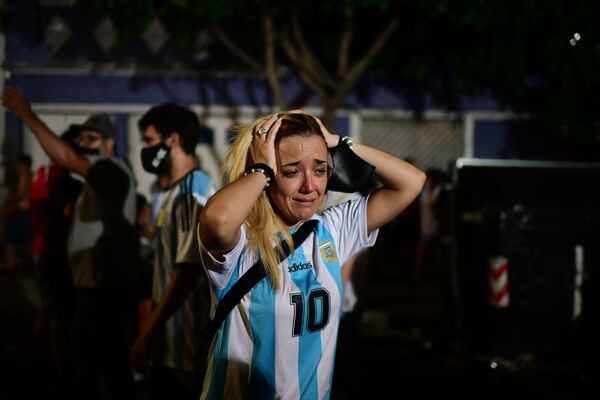 آرژانتین غرق در غم از دست دادن مارادونا - اسپوتنیک ایران  