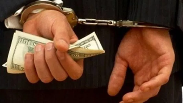 بازداشت کلاهبردار زن یک تریلیونی در تهران  - اسپوتنیک ایران  