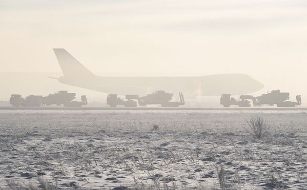 رویدادهای هفته به روایت تصویر
هواپیمای آن -124 در نووسیبیرسک روسیه - اسپوتنیک ایران  