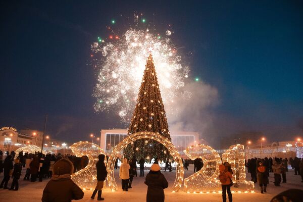 رویدادهای هفته به روایت تصویر
فستیوال زمستان در یاکوتسک روسیه - اسپوتنیک ایران  