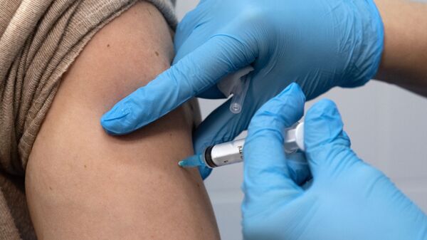 فواخوان سازمان ملل برای ایجاد برنامه جهانی واکسیناسیون کرونا - اسپوتنیک ایران  