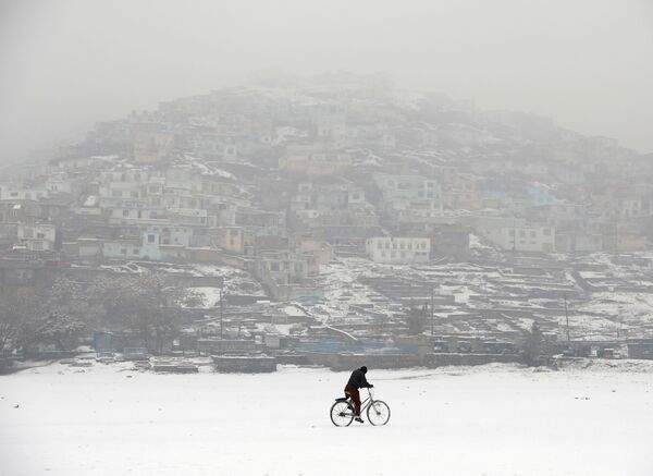 دوچرخه سوار در کابل افغانستان - اسپوتنیک ایران  