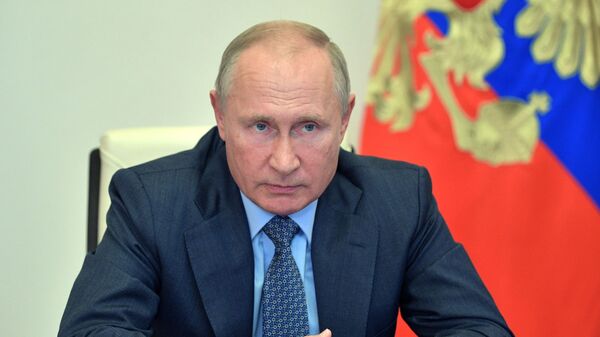 پوتین از آمادگی روسیه برای همکاری با دیگر کشورها در مبارزه با کرونا سخن گفت  - اسپوتنیک ایران  