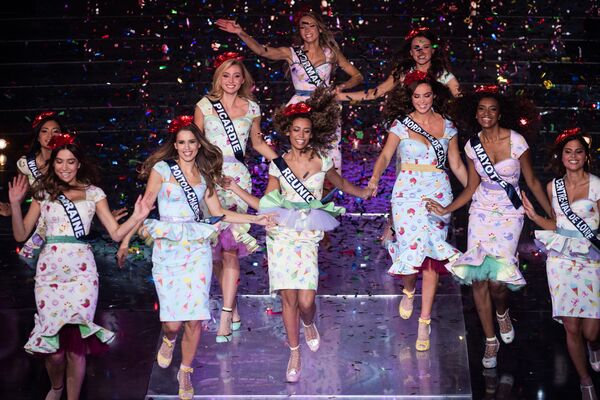 Участницы на конкурсе красоты Мисс Франция-2021  - اسپوتنیک ایران  