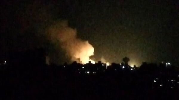 دفع حمله موشکی اسرائیل توسط پدافند هوایی سوریه - اسپوتنیک ایران  