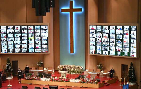 مراسم آنلاین کریسمس در کلیسای سئول کره جنوبی - اسپوتنیک ایران  