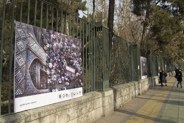 نمایشگاه خیابانی بزرگداشت سپهبد قاسم سلیمانی در تهران  - اسپوتنیک ایران  