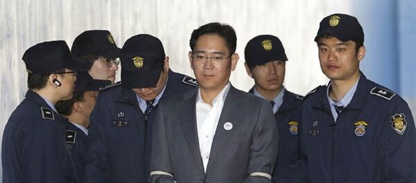 لی جه یانگ رئیس سامسونگ الکترونیک - اسپوتنیک ایران  