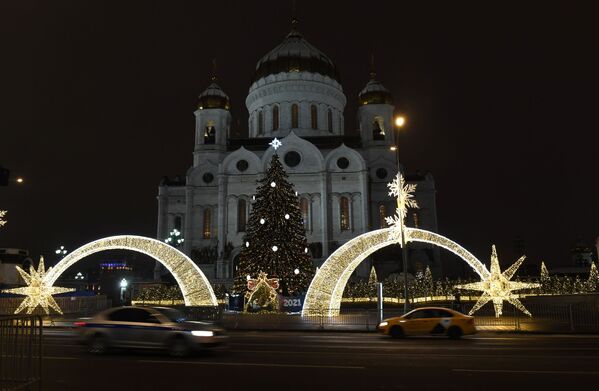 جشن کریسمس در کلیسای مسیح منجی در مسکو - اسپوتنیک ایران  