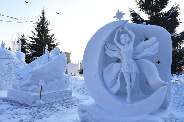 فستیوال مجسمه‌های برفی و یخی سیبری - اسپوتنیک ایران  