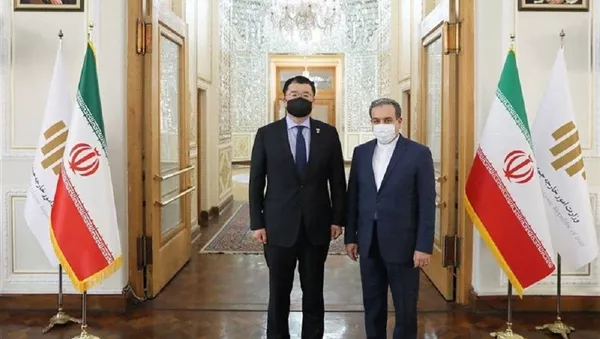 عراقچی خطاب به قائم مقام وزیر خارجه کره: توقیف نفتکش را سیاسی نکنید - اسپوتنیک ایران  