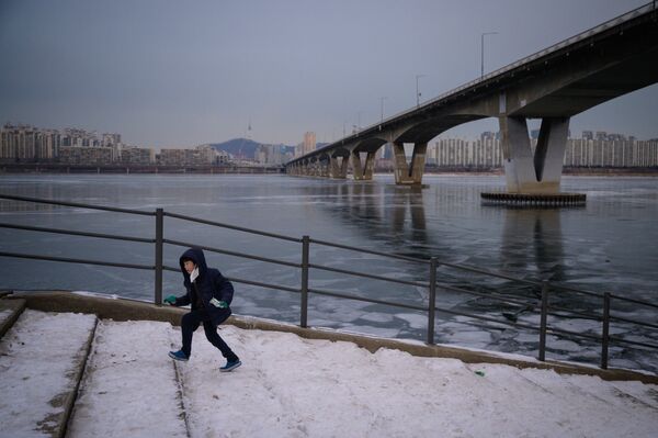 رودخانه هان کره جنوبی یخ زد 
سئول  - اسپوتنیک ایران  