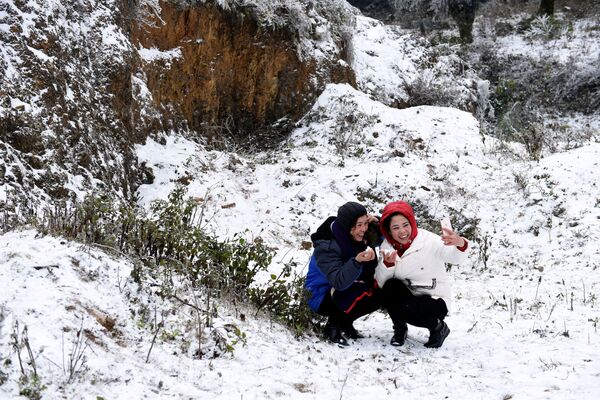 شادی برف در ویتنام - اسپوتنیک ایران  