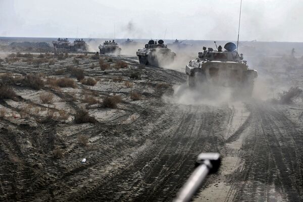 تانک ها در تمرینات ارتش ایران - اسپوتنیک ایران  