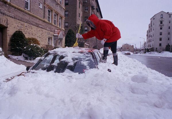 رکوردهای باورنکردنی بارش برف در طول تاریخ
آمریکا، نیویورک، سال 1993 میلادی - اسپوتنیک ایران  